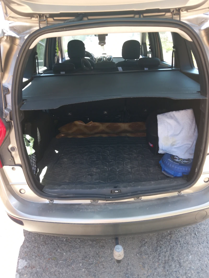 Dacia Lodgy, снимка 9 - Автомобили и джипове - 52620440