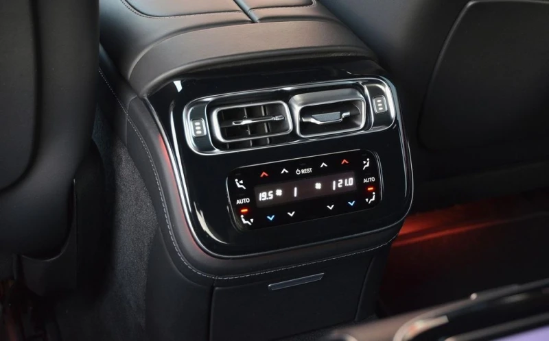 Mercedes-Benz S 400 d 4Matic AMG-Line, снимка 9 - Автомобили и джипове - 52332759