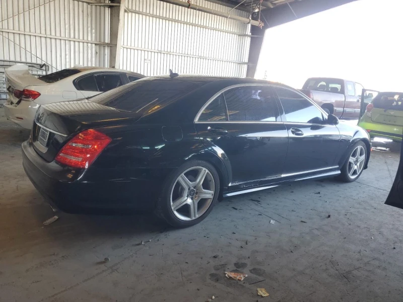 Mercedes-Benz S 550 * * CARFAX * * АВТО КРЕДИТ * * , снимка 5 - Автомобили и джипове - 52648879