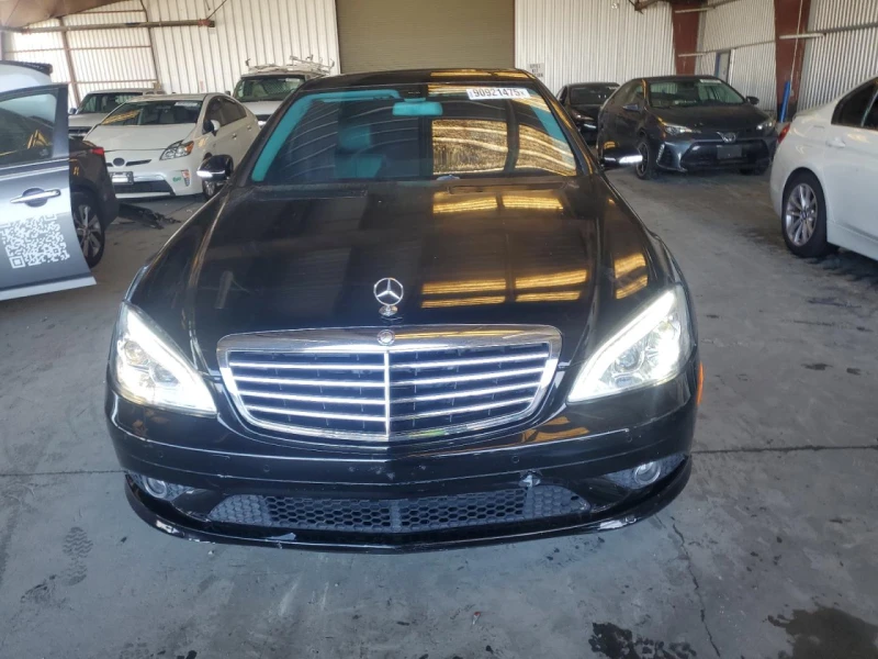 Mercedes-Benz S 550 * * CARFAX * * АВТО КРЕДИТ * * , снимка 3 - Автомобили и джипове - 52648879