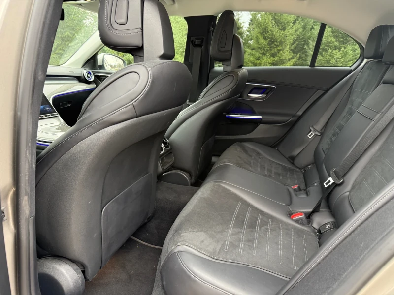 Mercedes-Benz C 220 Head-up* 360* Distronic* Готов Лизинг* , снимка 8 - Автомобили и джипове - 52695026