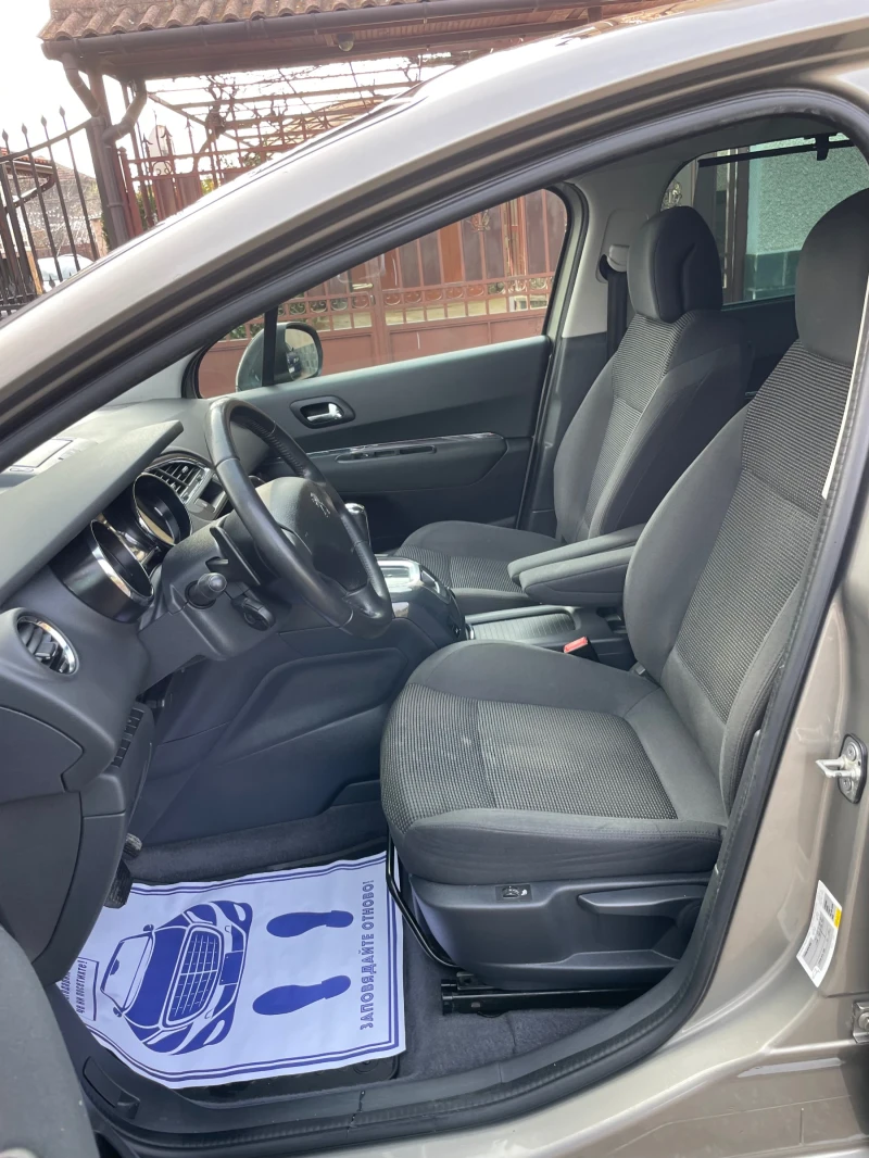 Peugeot 5008 1.6HDI* 115kc* FULL* FACELIFT, снимка 10 - Автомобили и джипове - 52722509