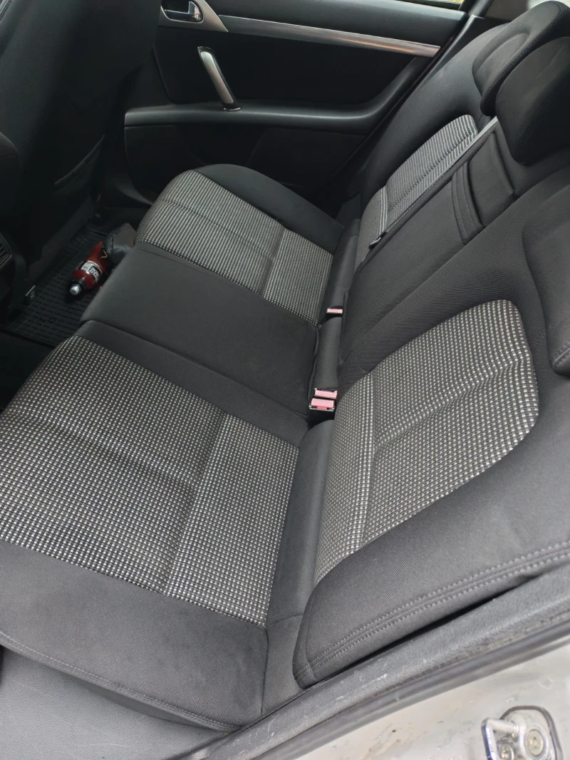 Peugeot 407, снимка 8 - Автомобили и джипове - 52891608