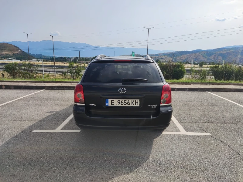 Toyota Avensis, снимка 5 - Автомобили и джипове - 52942047