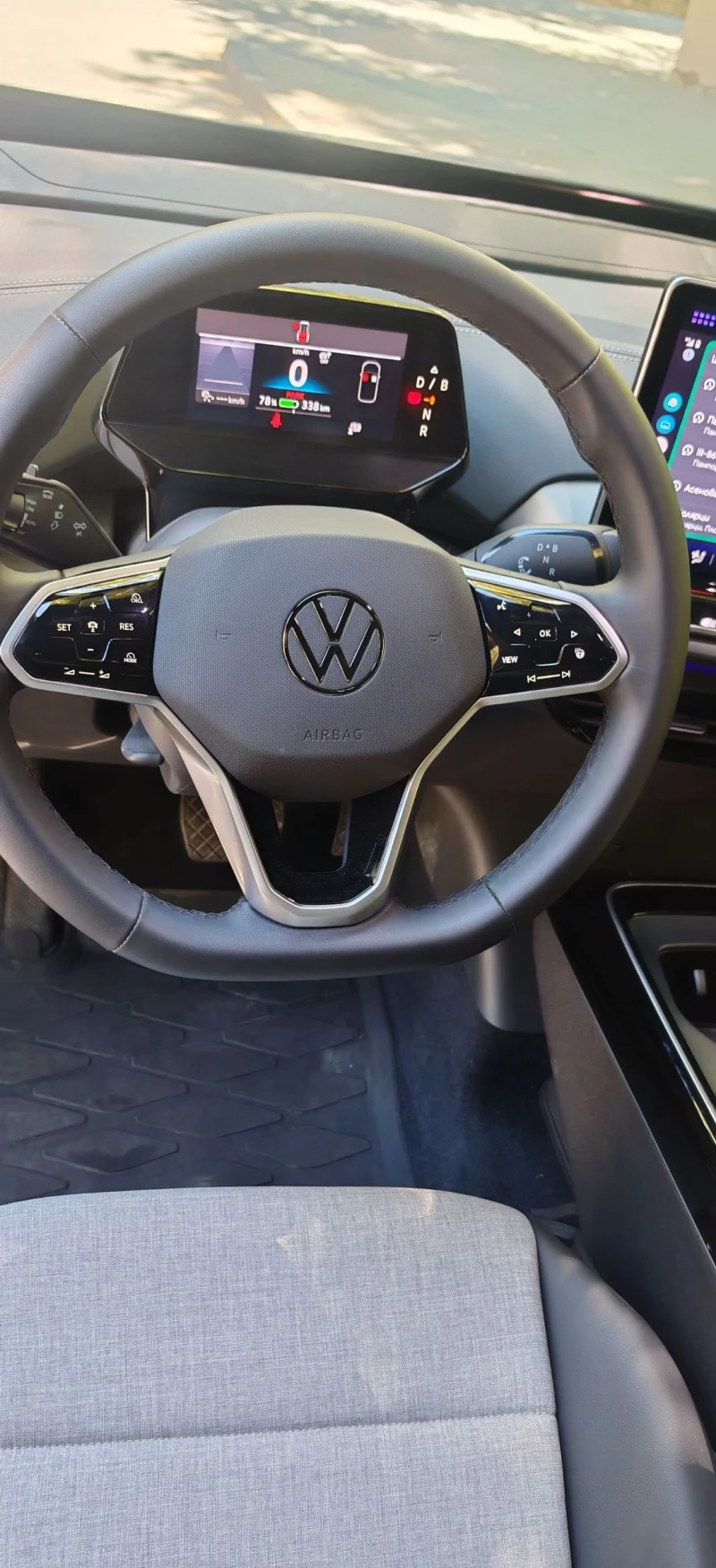 VW ID.4 НОВА 4000км 330к.с 4Х4, снимка 3 - Автомобили и джипове - 53143857