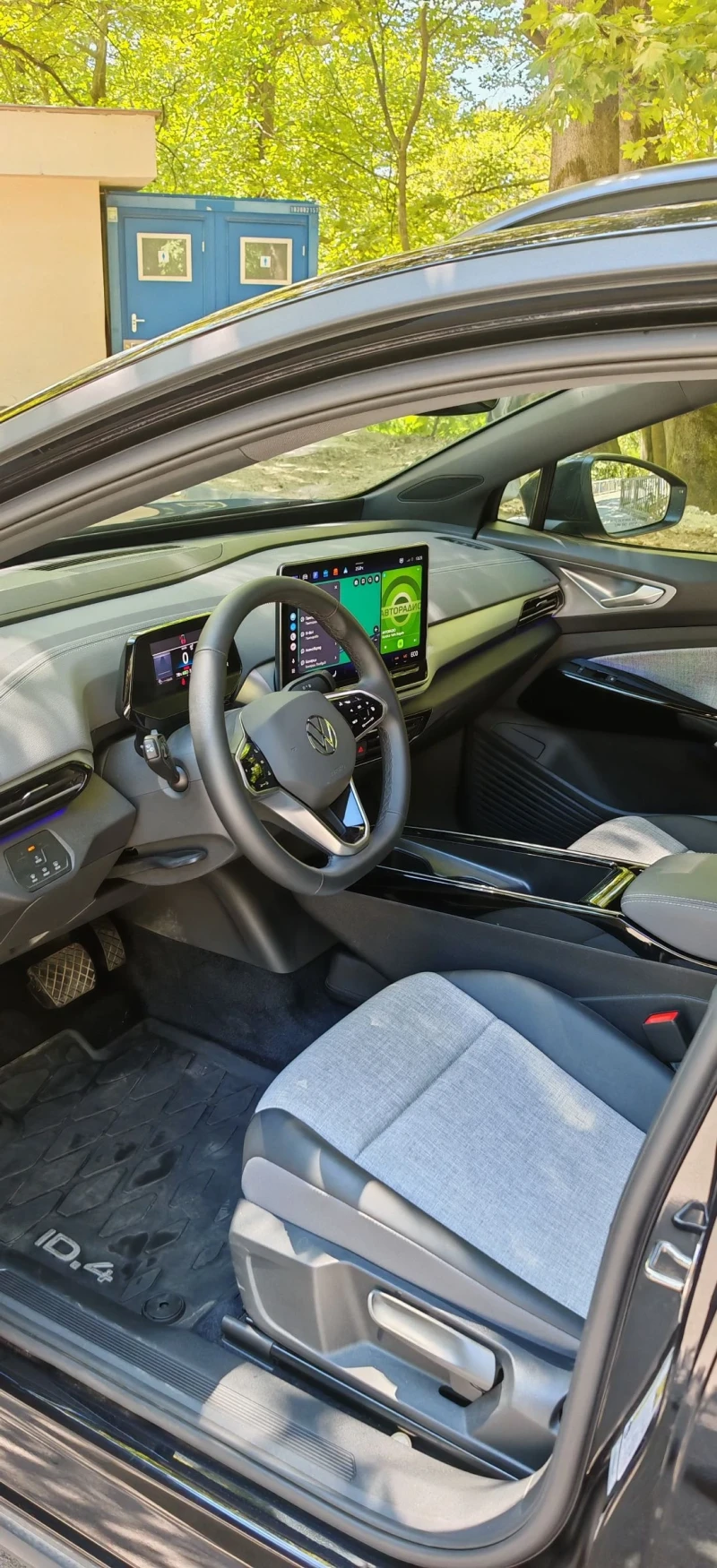 VW ID.4 НОВА 4000км 330к.с 4Х4, снимка 2 - Автомобили и джипове - 53143857