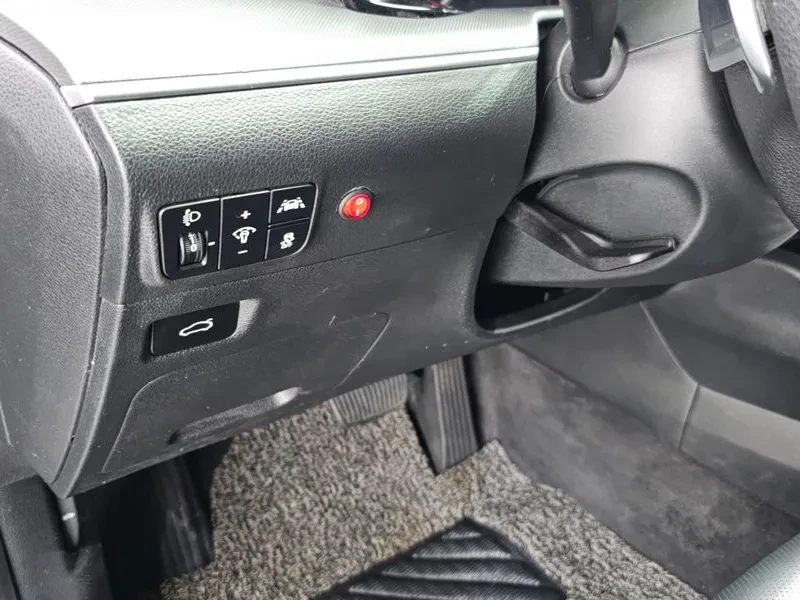 Kia K5 2.0 TRENDY, снимка 14 - Автомобили и джипове - 55558974