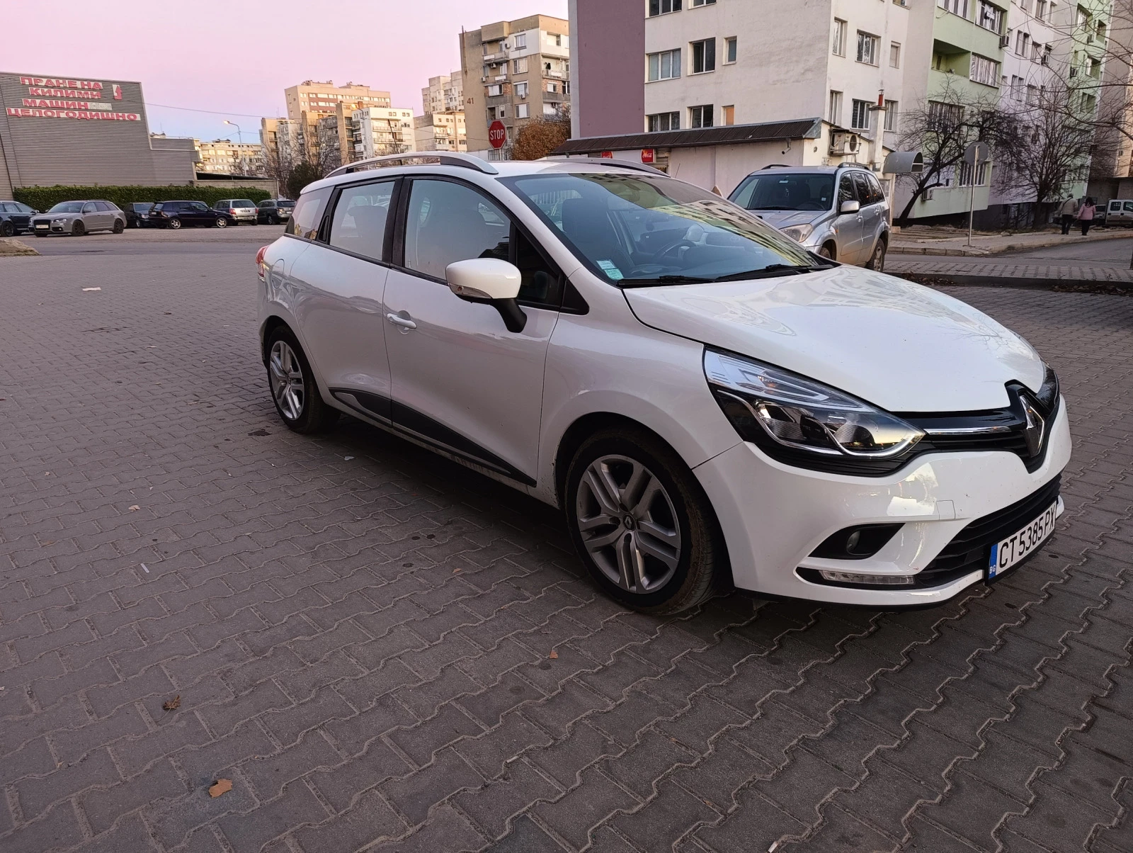 Renault Clio 1.5 - изображение 2