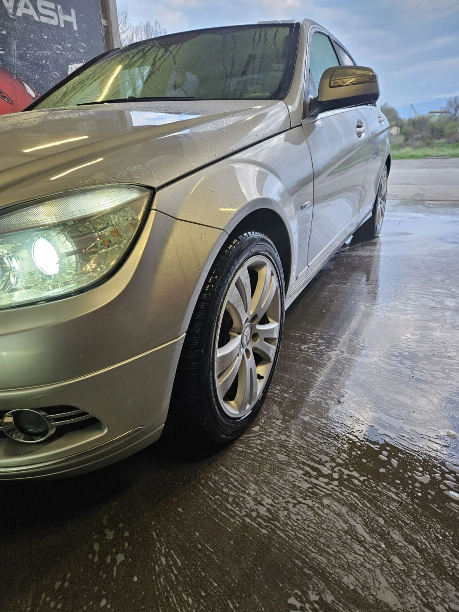 Mercedes-Benz C 320 Avangard - изображение 2