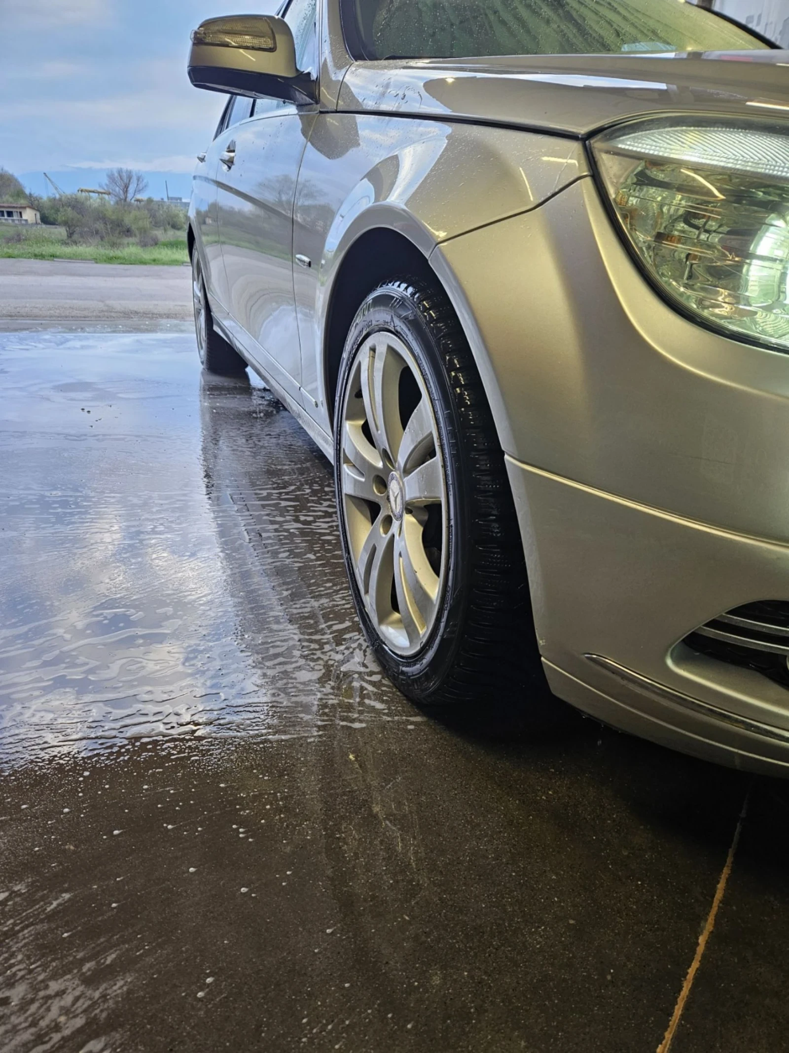 Mercedes-Benz C 320 Avangard - изображение 5