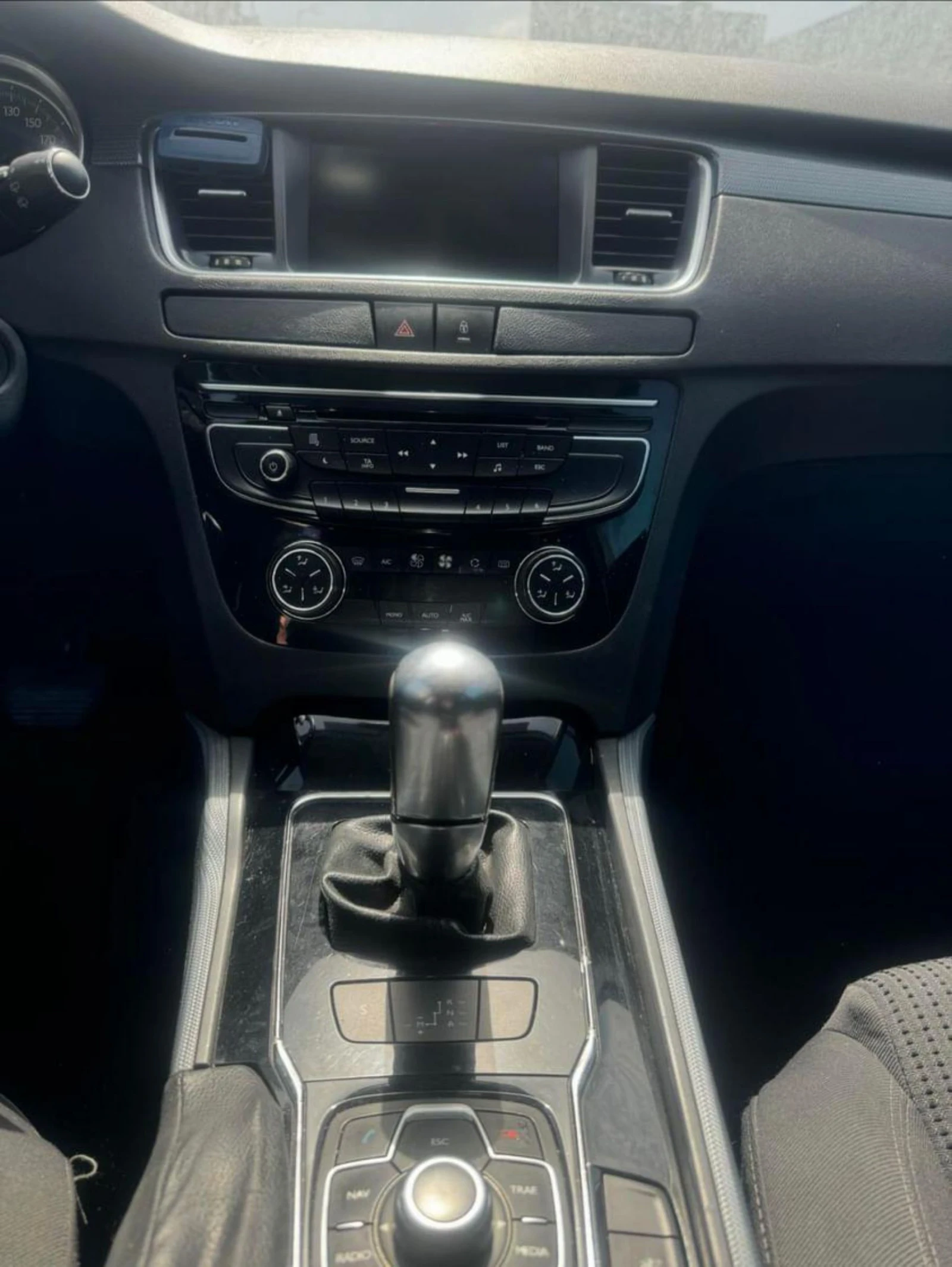 Peugeot 508 ПАНОРАМЕН ТАВАН - изображение 7