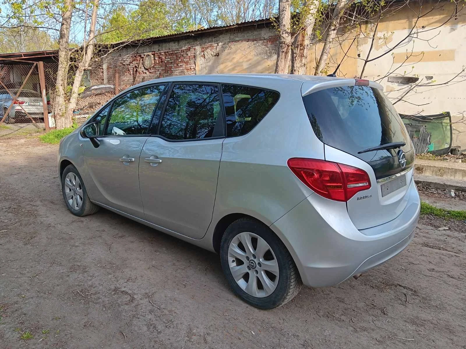 Opel Meriva  - изображение 4