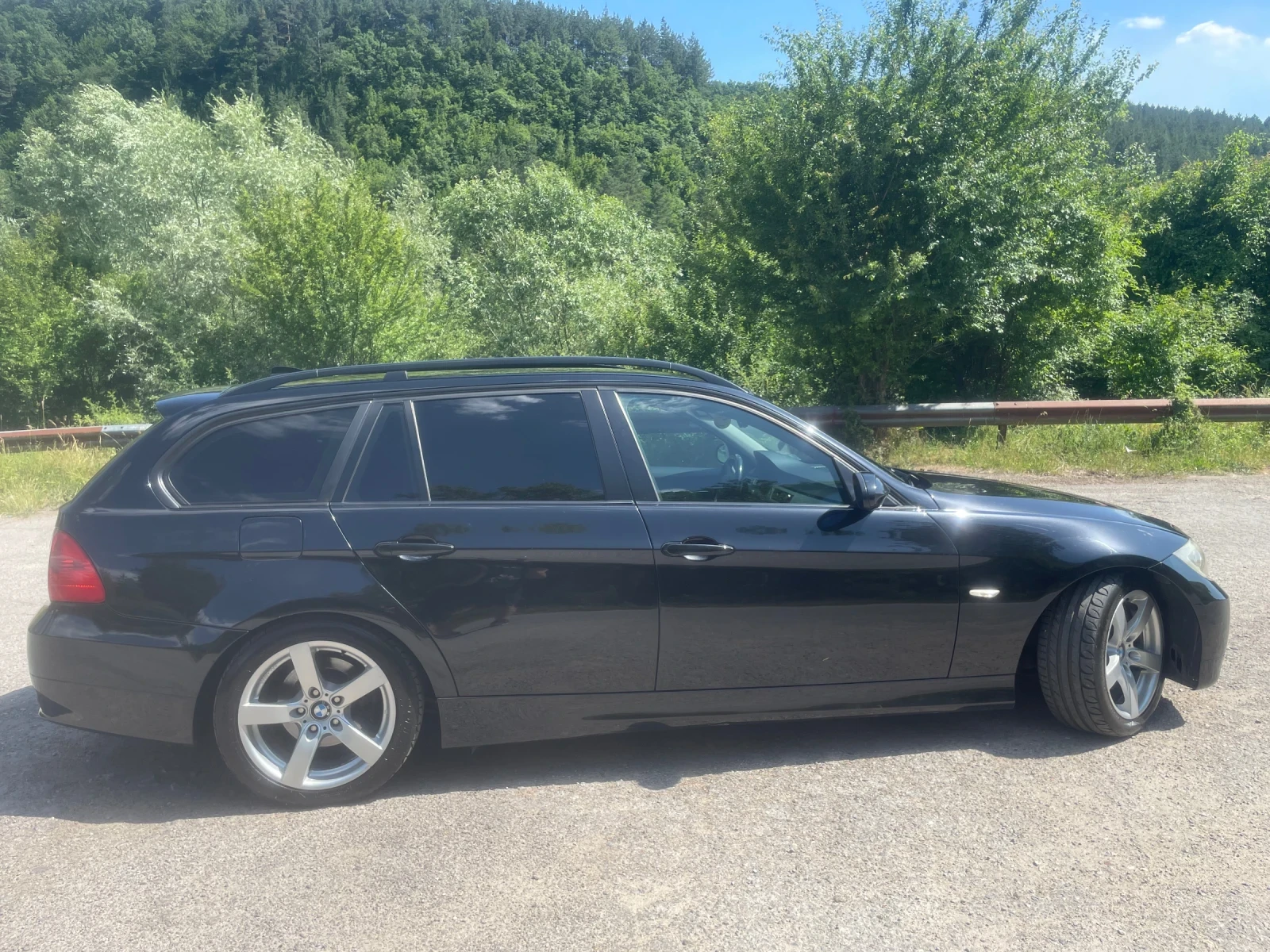BMW 320  - изображение 5