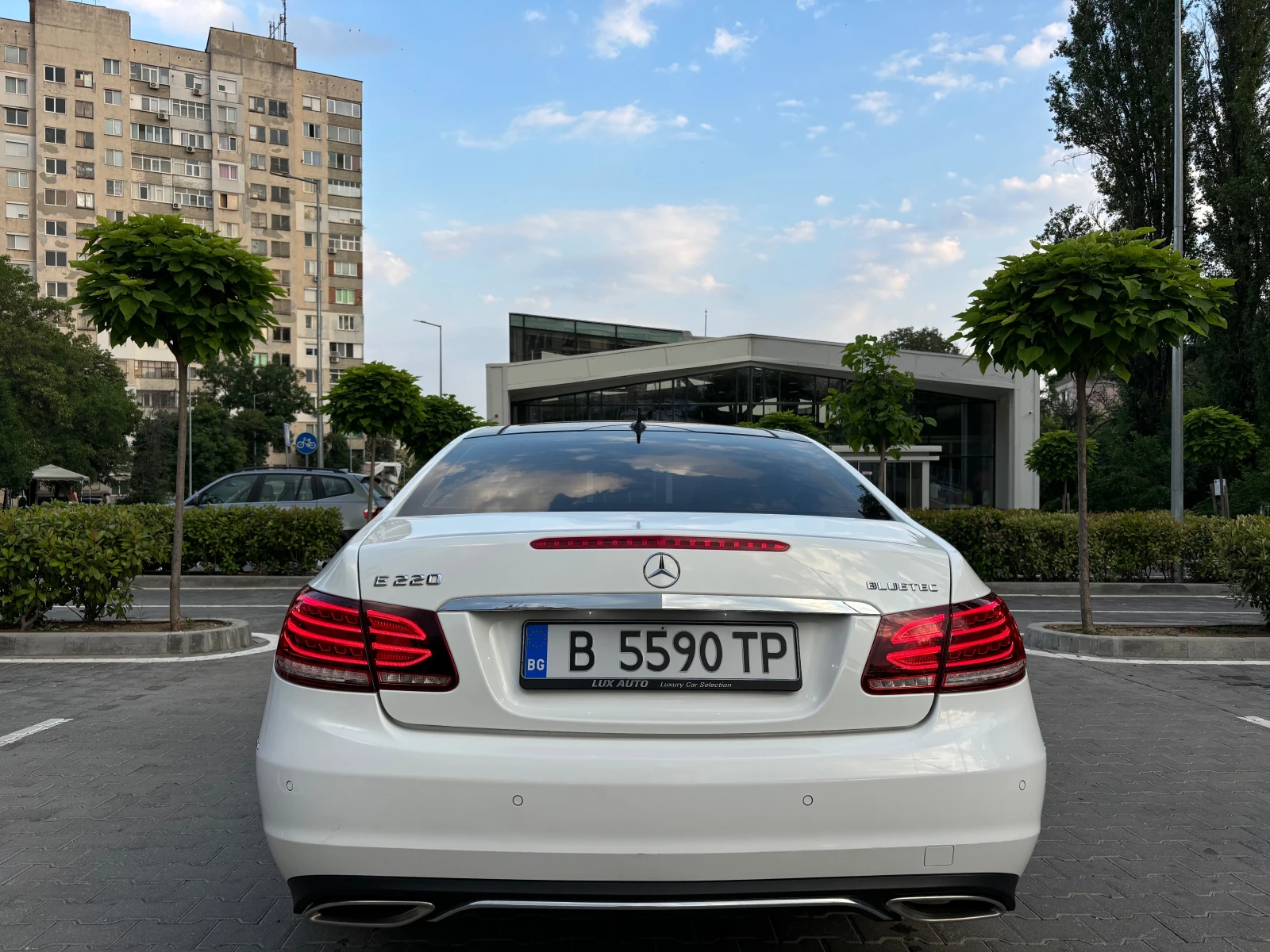 Mercedes-Benz E 220  - изображение 7