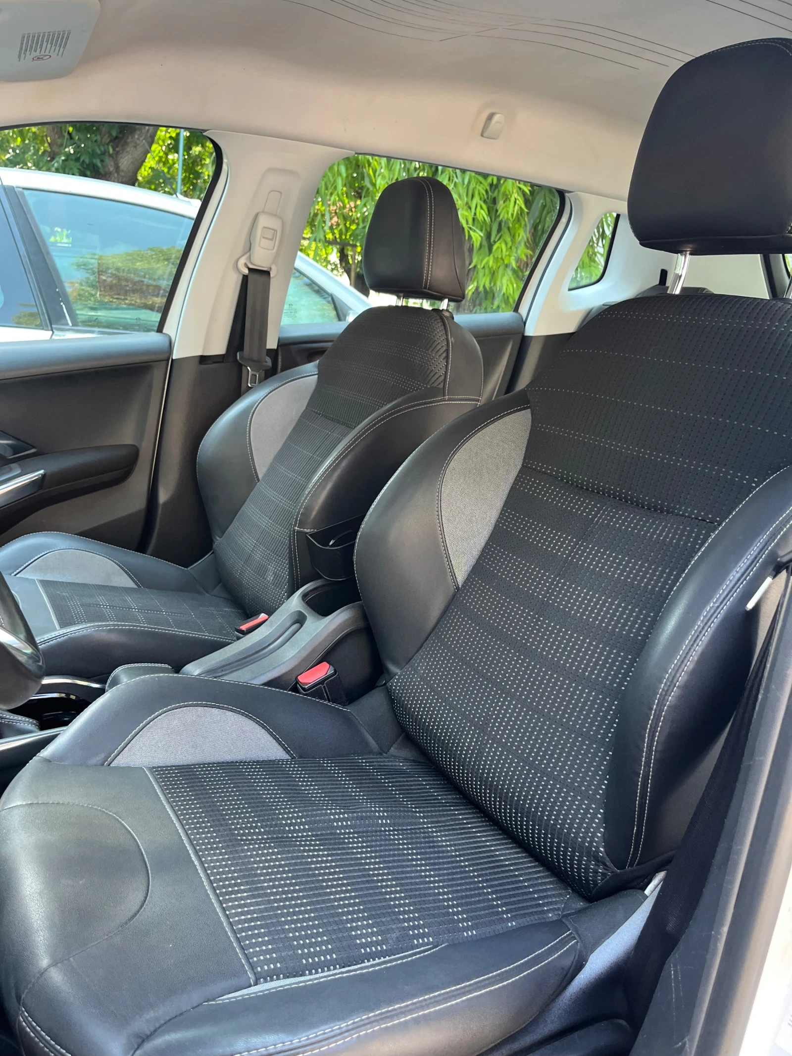 Peugeot 2008  - изображение 8