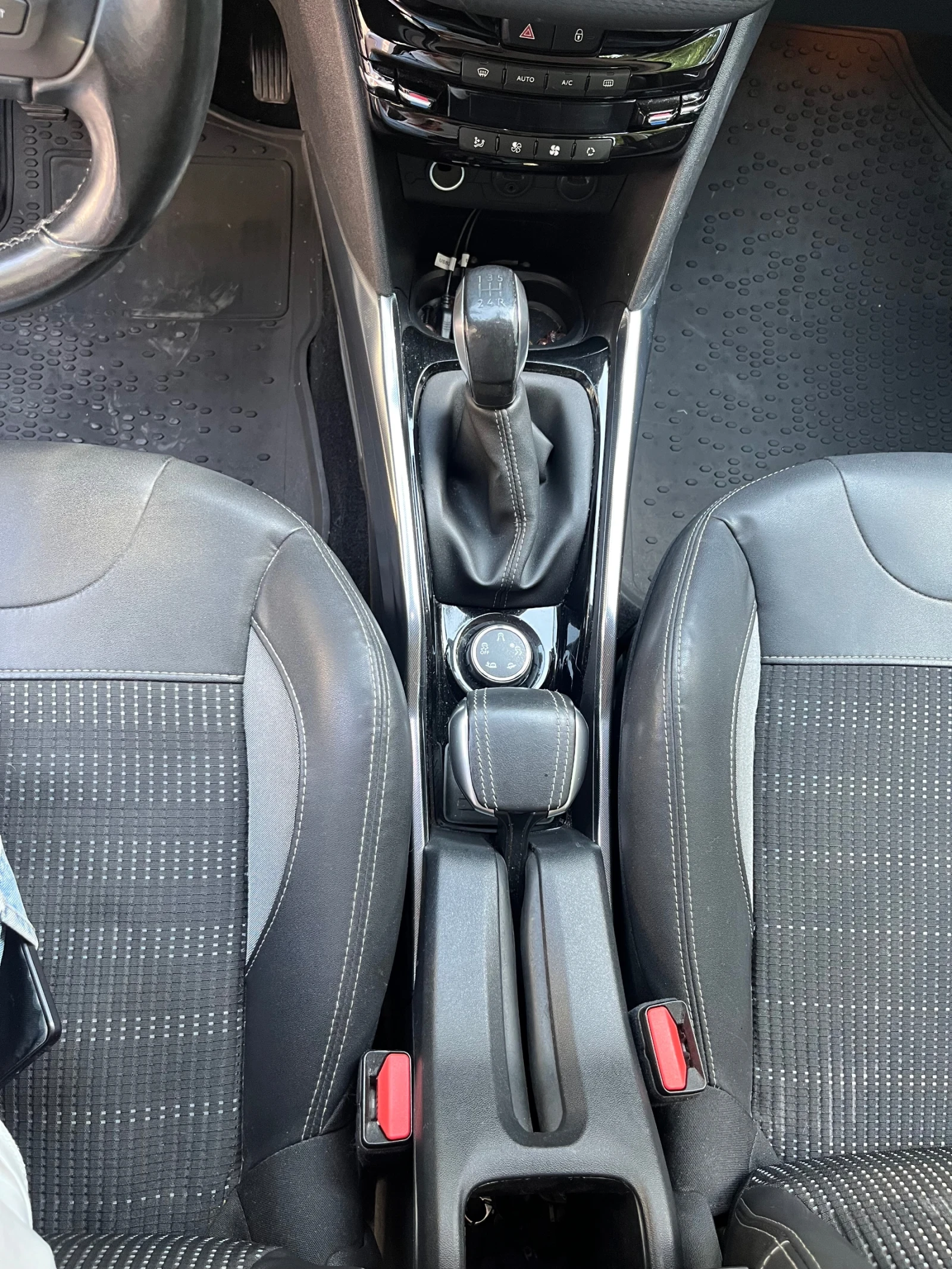 Peugeot 2008  - изображение 10