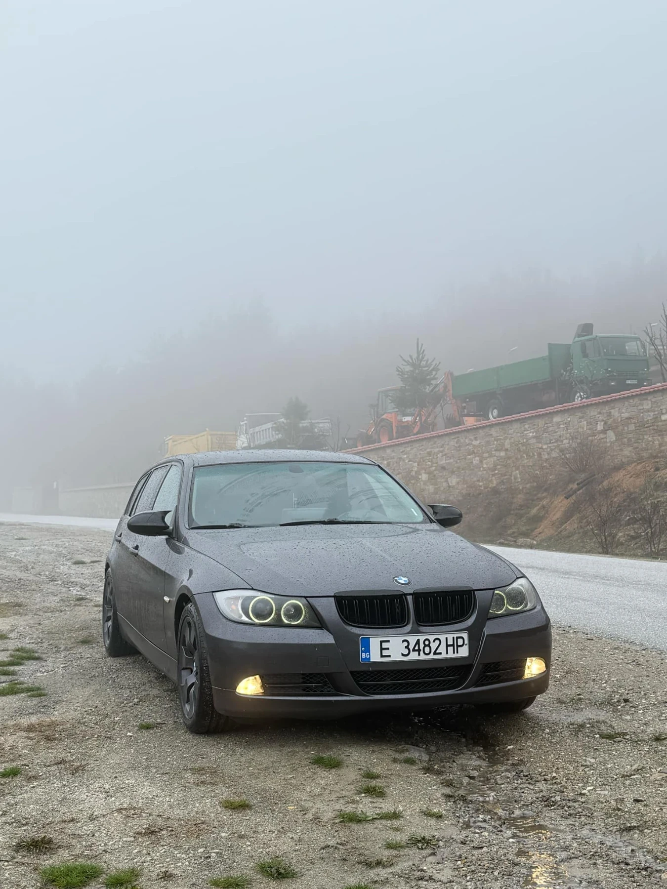 BMW 320  - изображение 10
