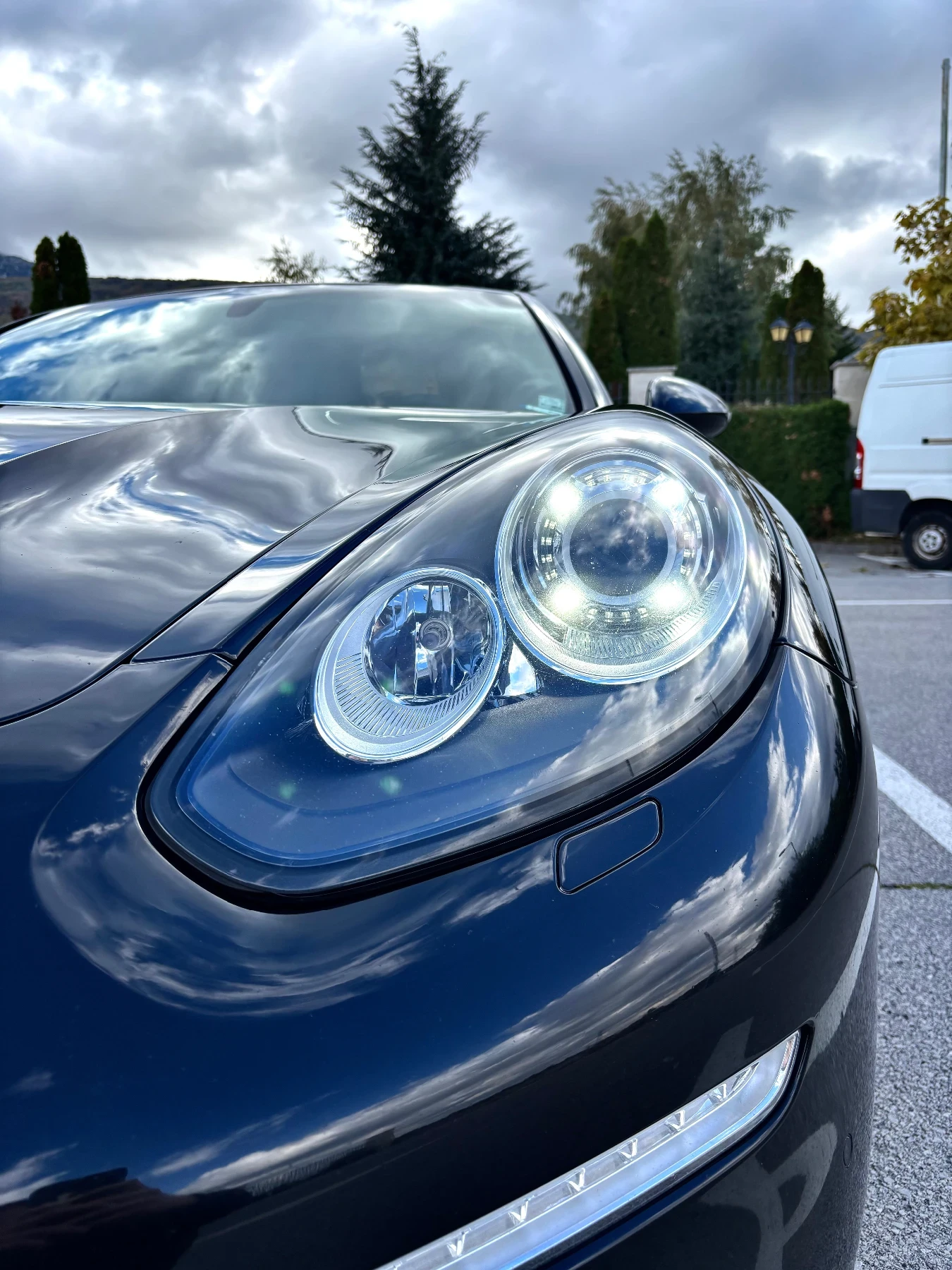 Porsche Panamera 4-Facelift    Full Porsche Service History | Mobile.bg   3