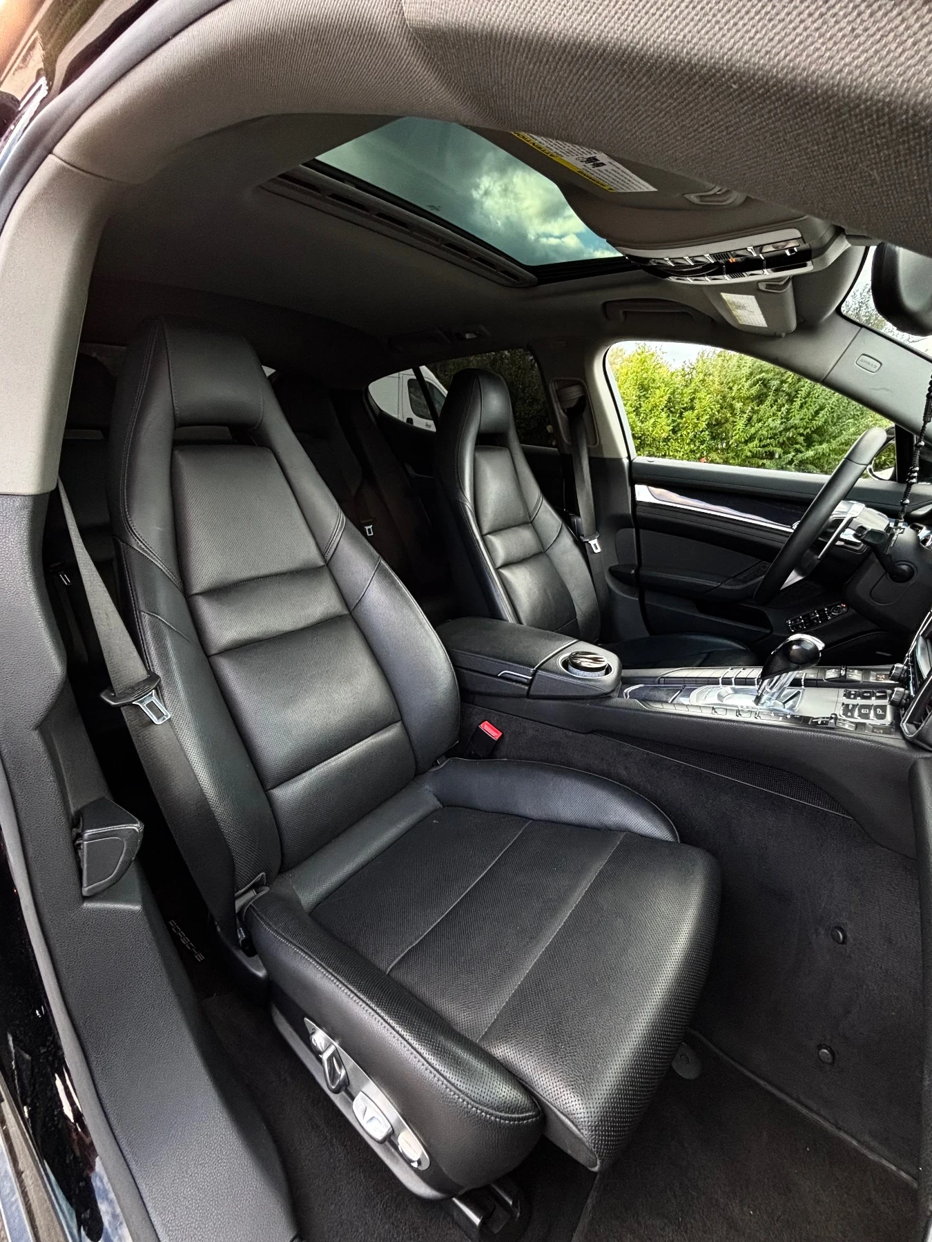 Porsche Panamera 4-Facelift    Full Porsche Service History | Mobile.bg   9