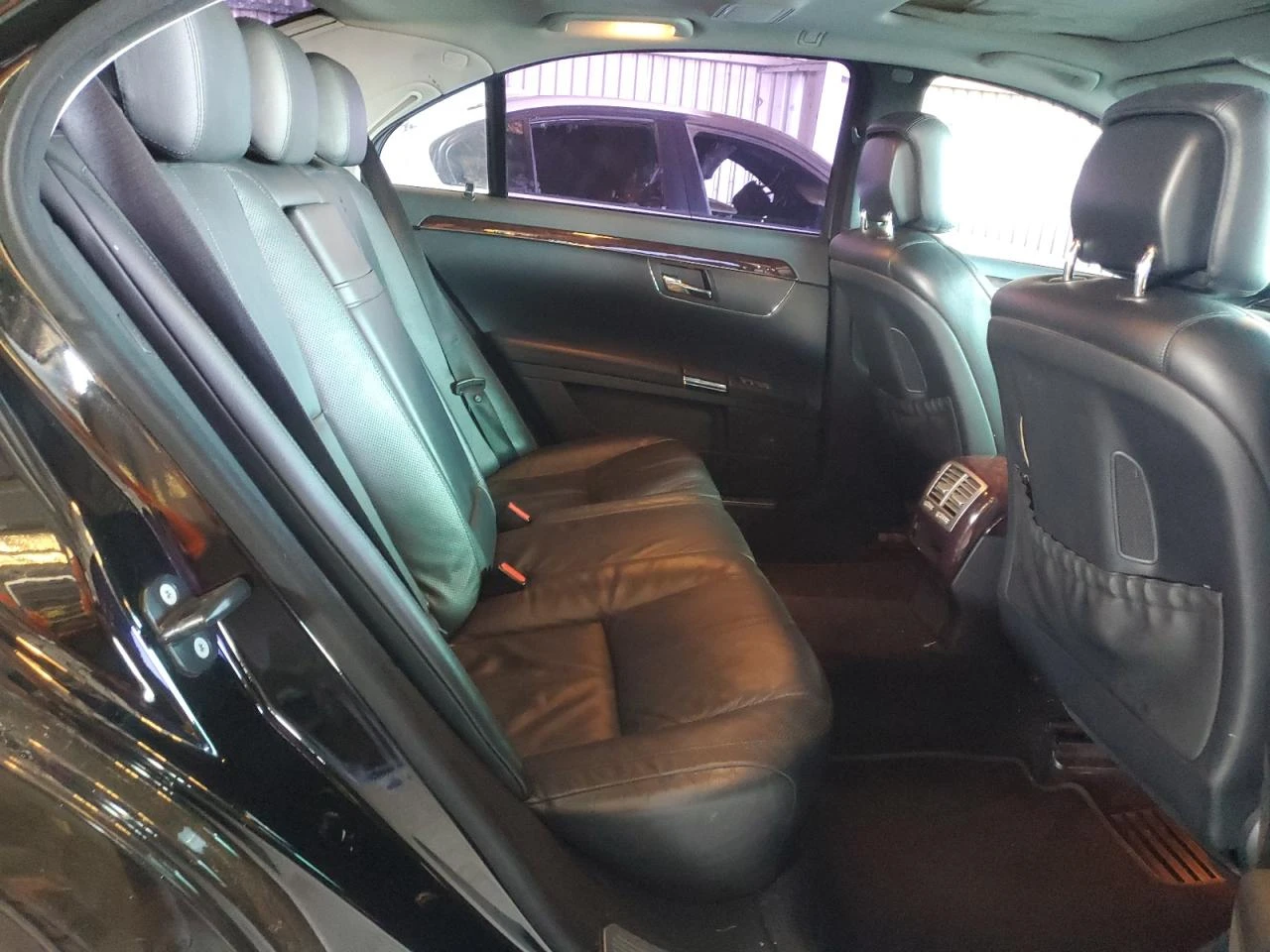 Mercedes-Benz S 550 * * CARFAX * *   * *  | Mobile.bg   10