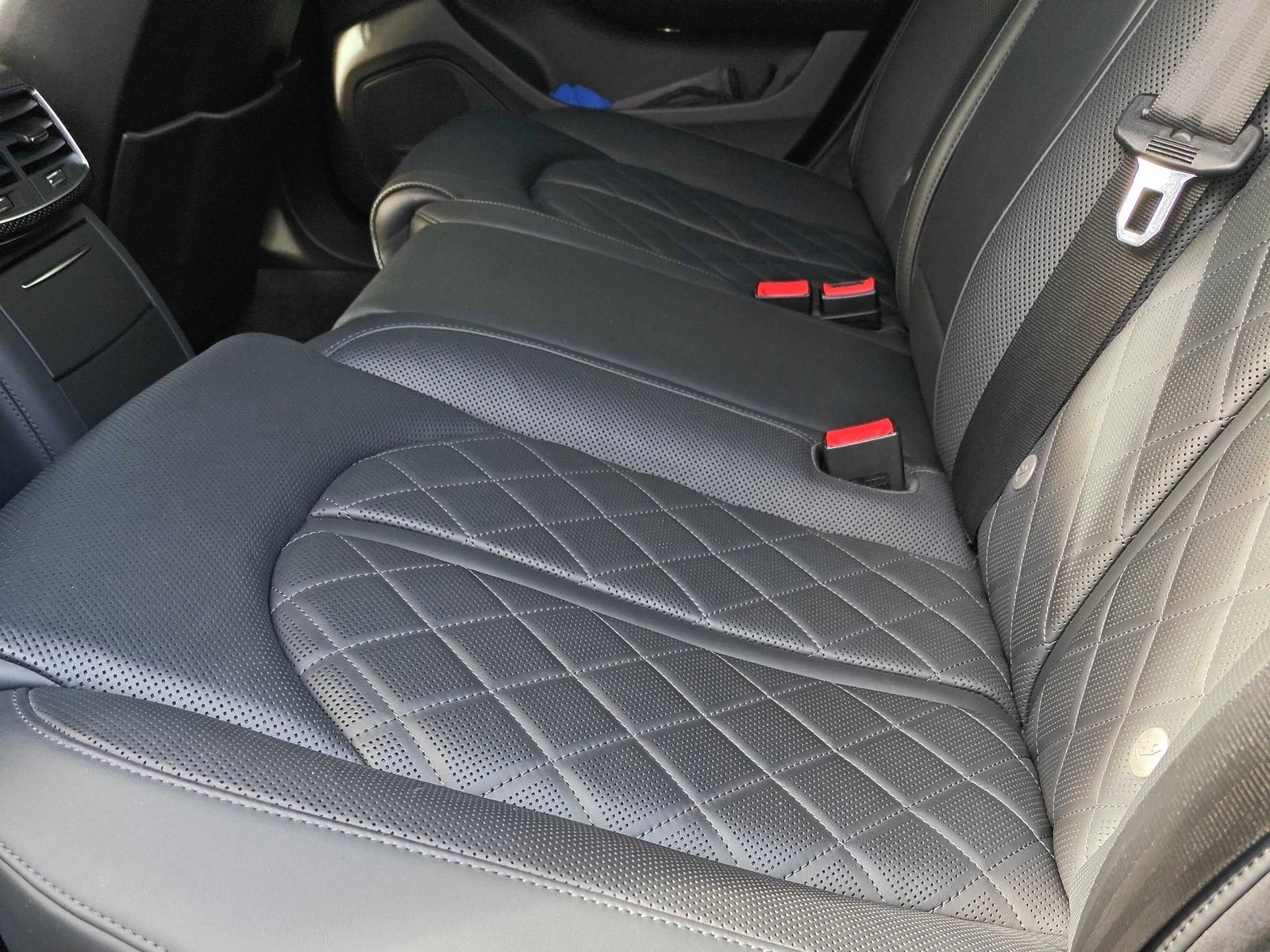 Audi S8  С РЕГИСТРАЦИЯ & АВТО КРЕДИТ , снимка 13 - Автомобили и джипове - 53949590