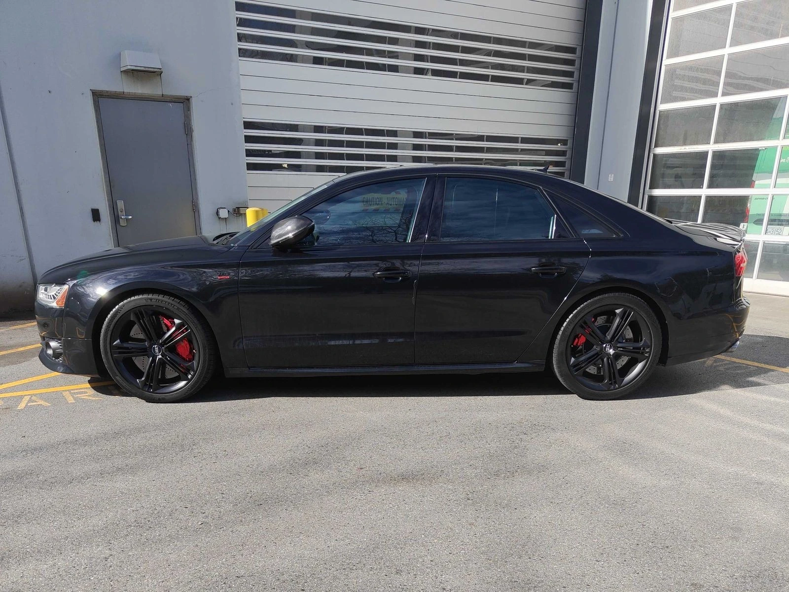 Audi S8  С РЕГИСТРАЦИЯ & АВТО КРЕДИТ , снимка 2 - Автомобили и джипове - 53949590