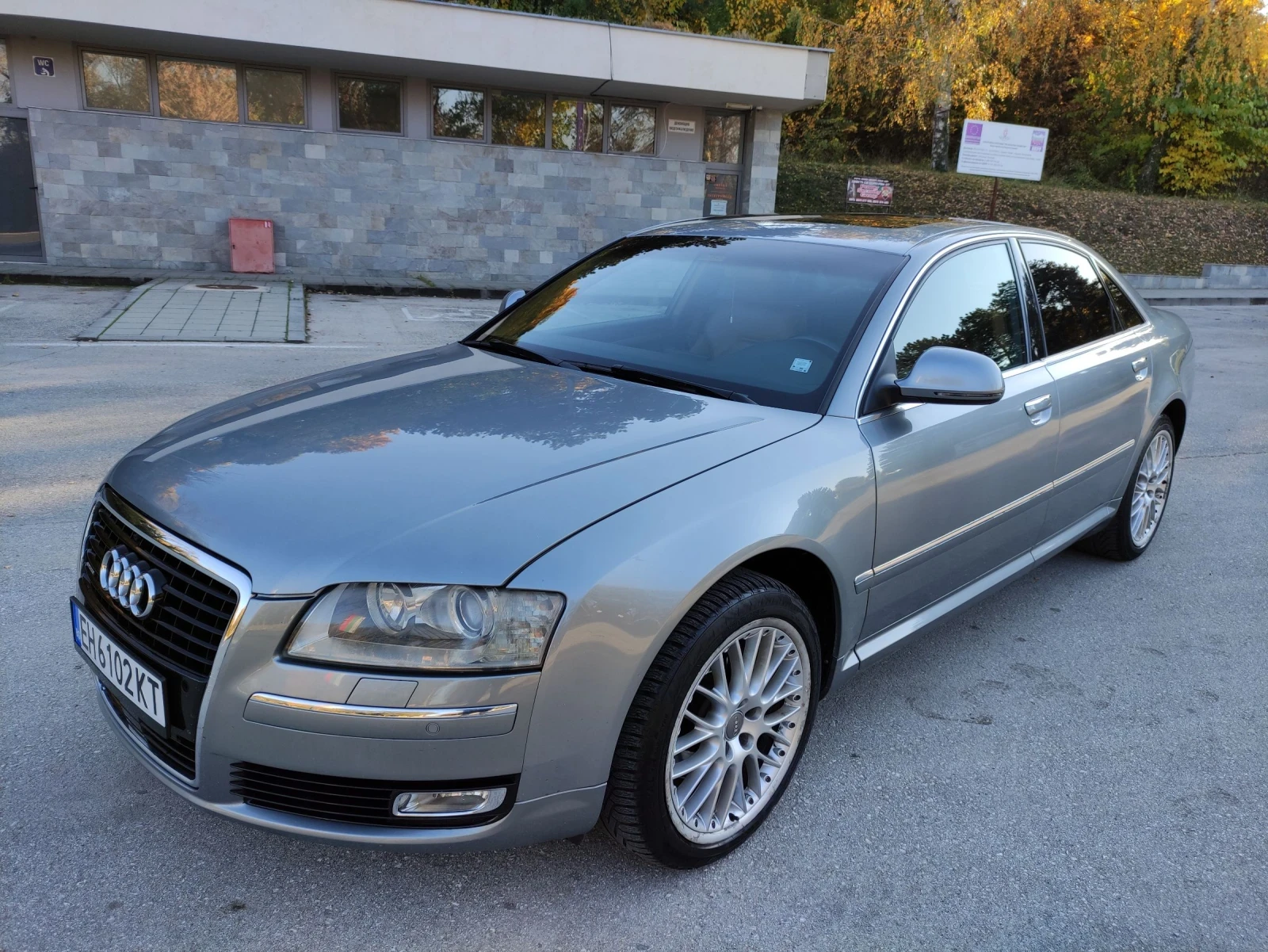 Audi A8 3000, снимка 3 - Автомобили и джипове - 54335127