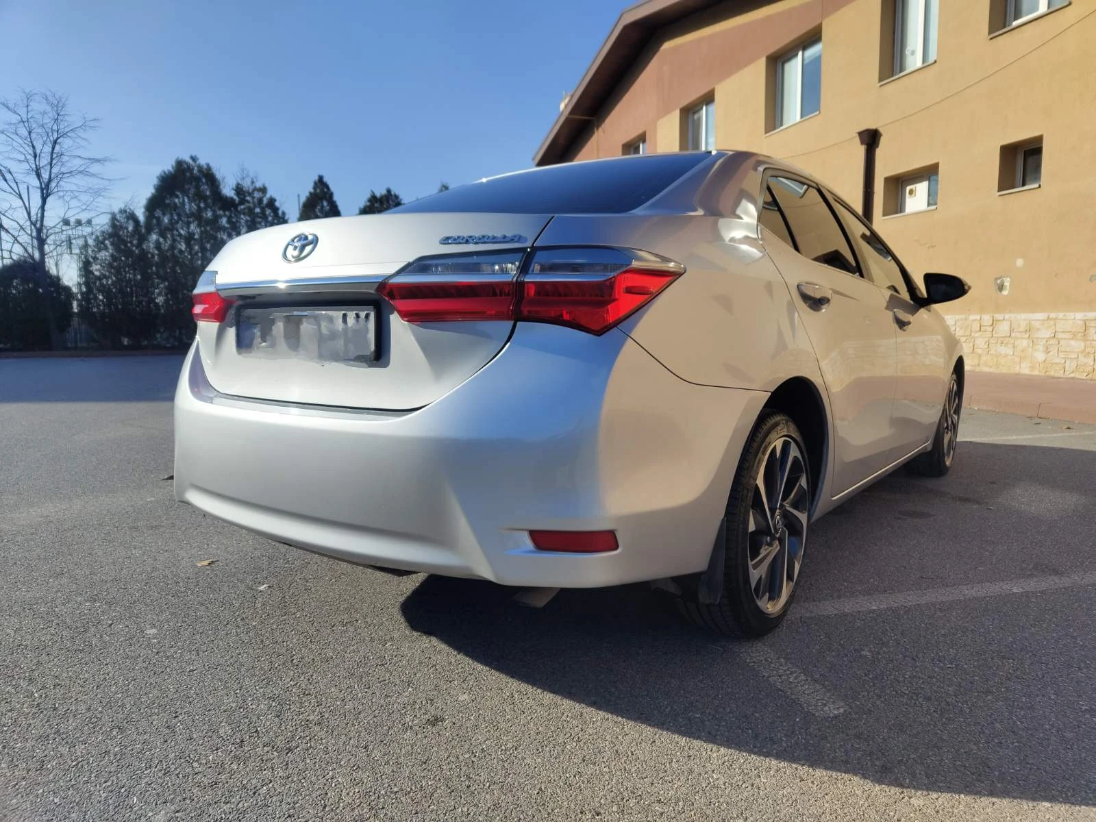 Toyota Corolla, снимка 4 - Автомобили и джипове - 54397732