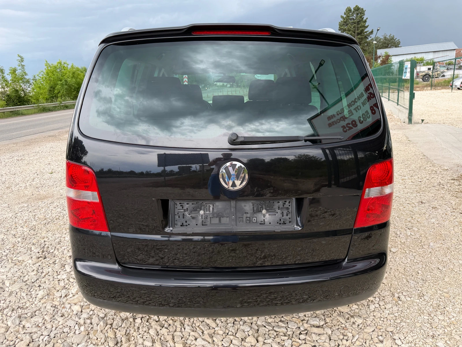 VW Touran 1.9TDI/105p.s-HighLine-6 speed, снимка 6 - Автомобили и джипове - 54584196