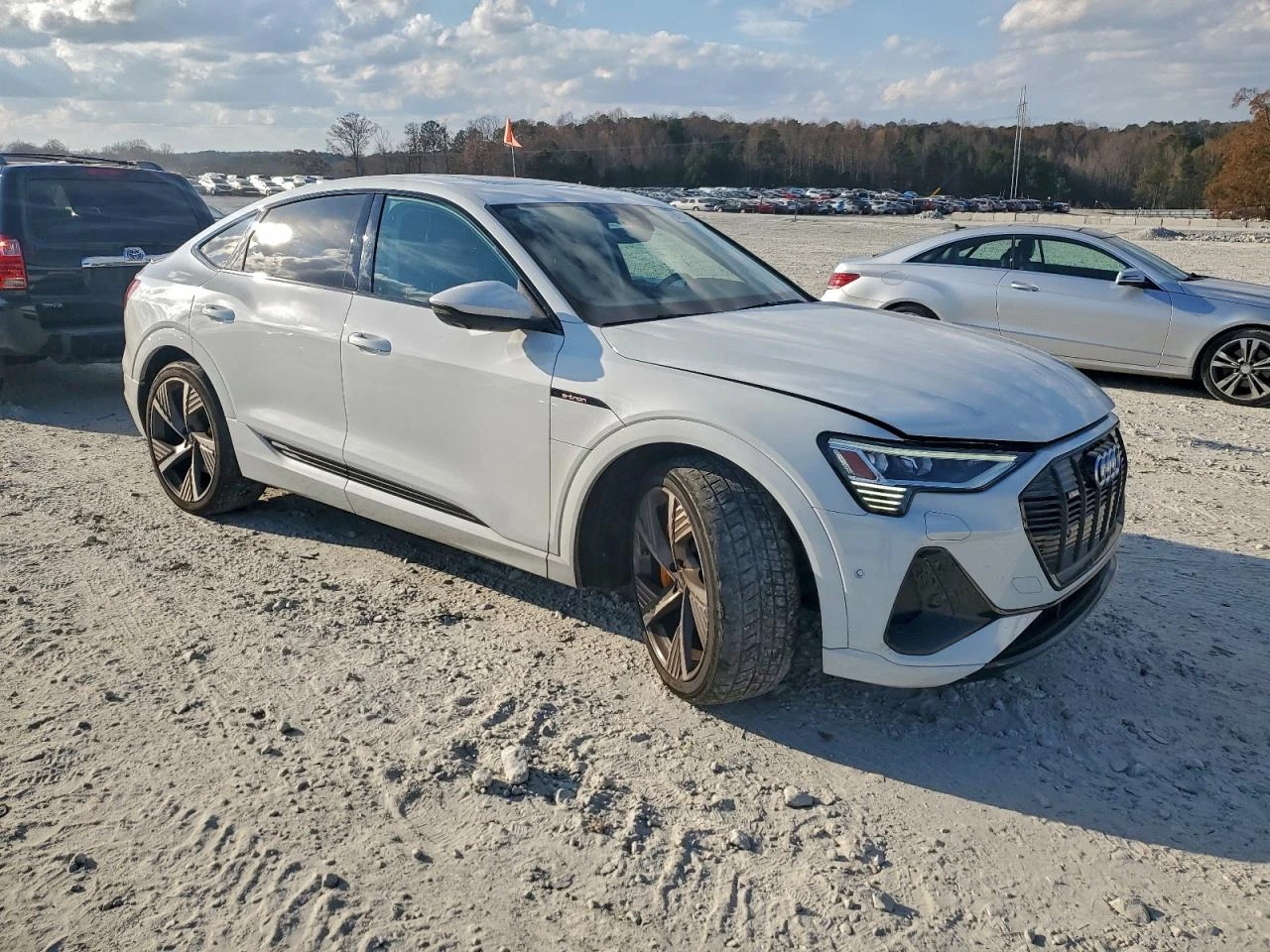 Audi E-Tron Sportback Prestige, снимка 1 - Автомобили и джипове - 54713657