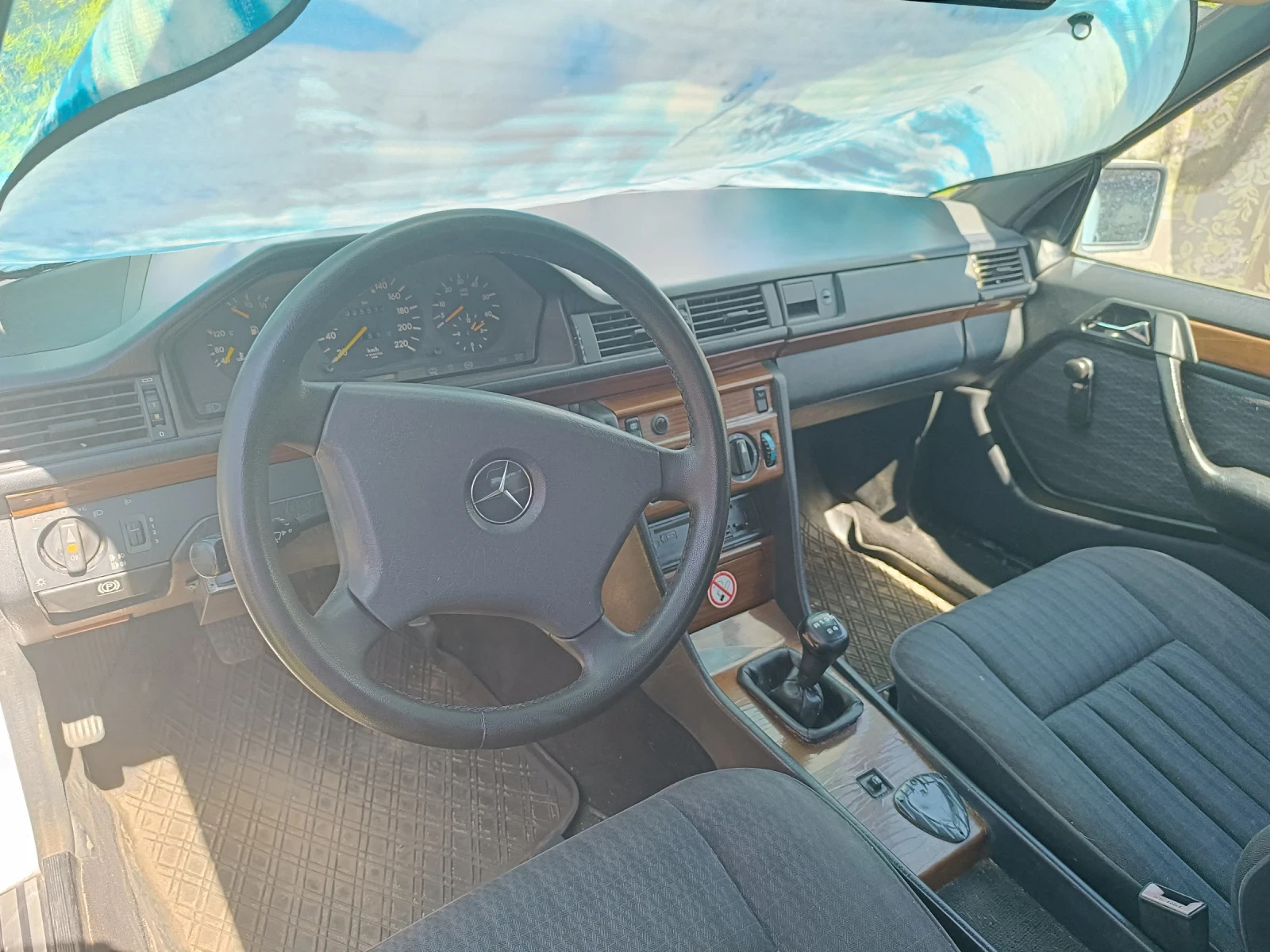 Mercedes-Benz 300, снимка 6 - Автомобили и джипове - 55075857