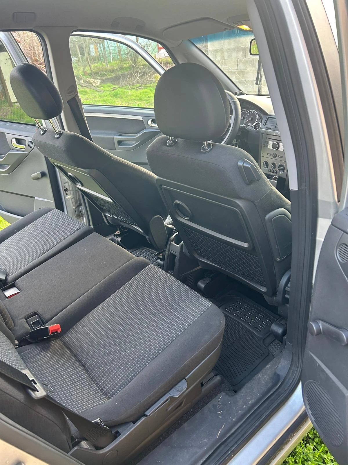 Opel Meriva, снимка 9 - Автомобили и джипове - 55155604