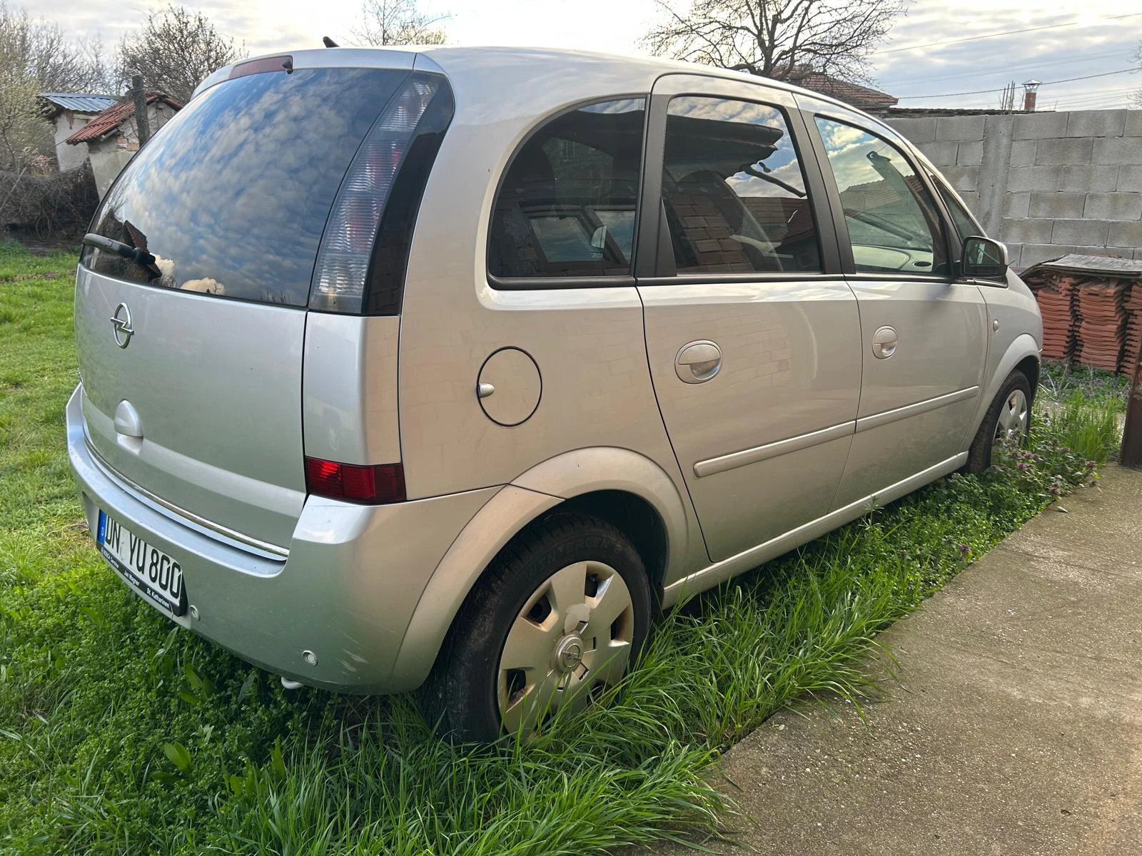 Opel Meriva, снимка 2 - Автомобили и джипове - 55155604
