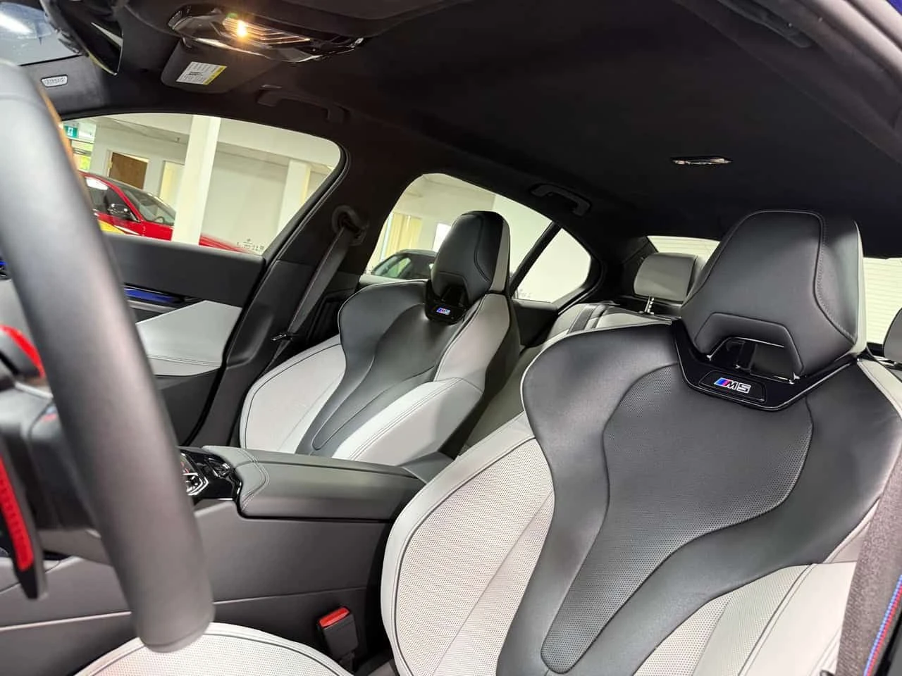BMW M5 | CARFAX | БЕЗ ПЪРВОНАЧАЛНА ВНОСКА, снимка 14 - Автомобили и джипове - 55187047