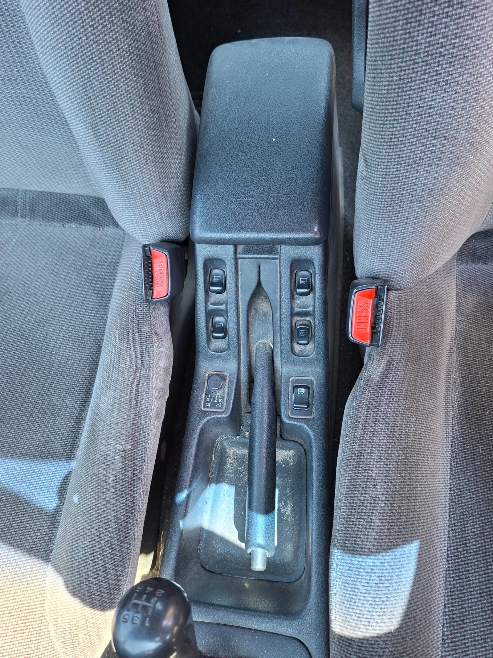 Nissan Primera SLX2D, снимка 6 - Автомобили и джипове - 55360865