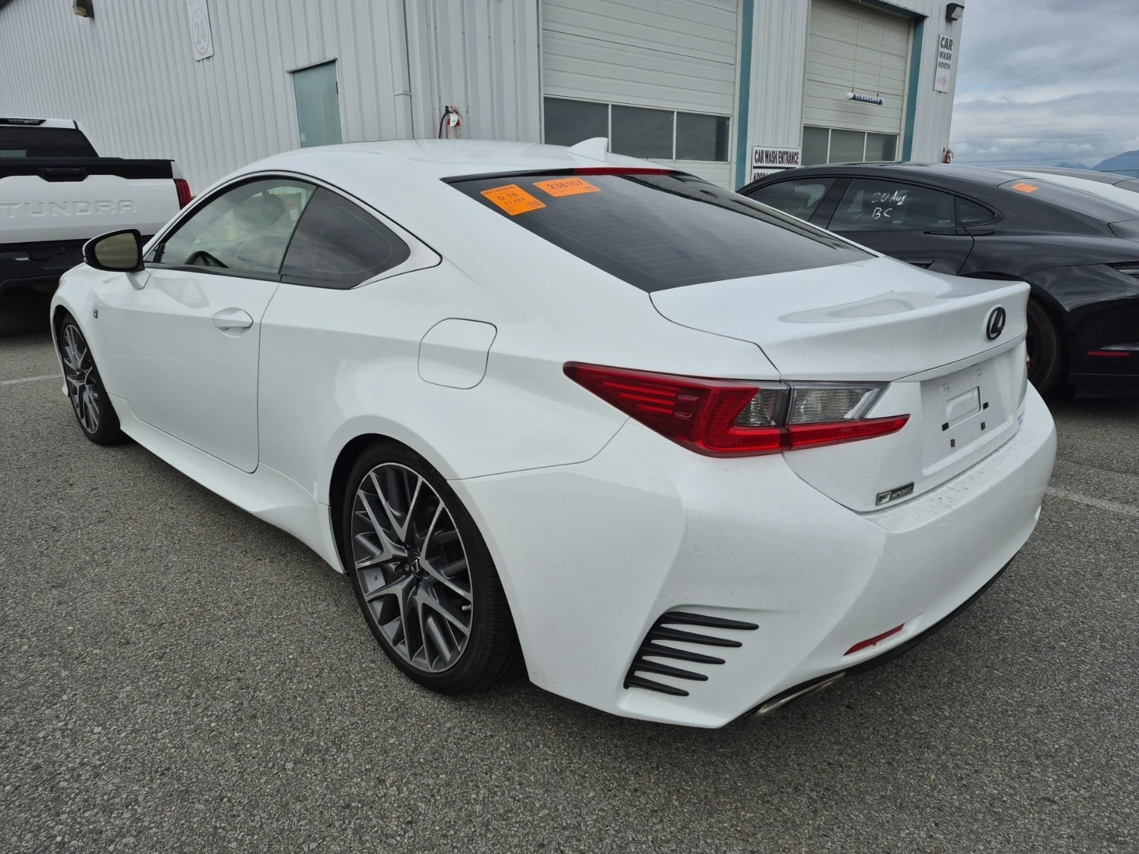 Lexus RC  300 F-SPORT / 2 КЛЮЧА / ОБДУХВАНЕ / ПАНОРАМА, снимка 4 - Автомобили и джипове - 55951756
