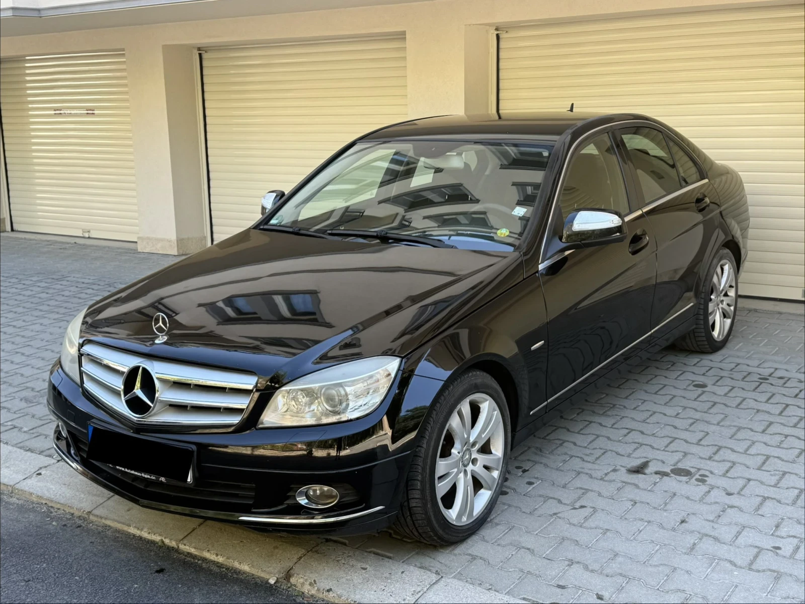 Mercedes-Benz C 230, снимка 4 - Автомобили и джипове - 56014569
