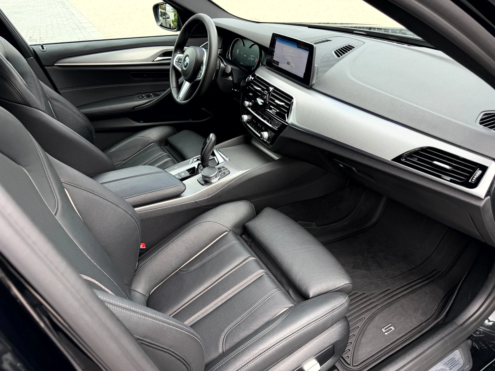 BMW 520 d X-DRIVE M-SPORT* LASER LED* ����� ����. ������� | Mobile.bg � ����������� 10