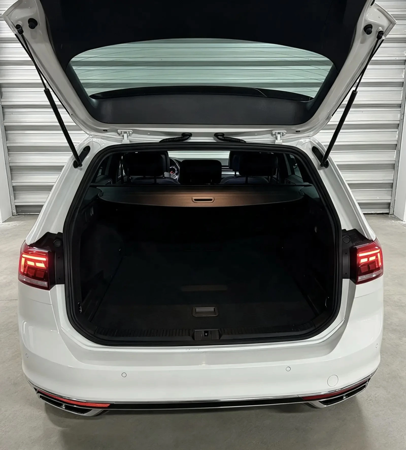 VW Passat 2.0TDI/R Line/ | Mobile.bg � ����������� 17