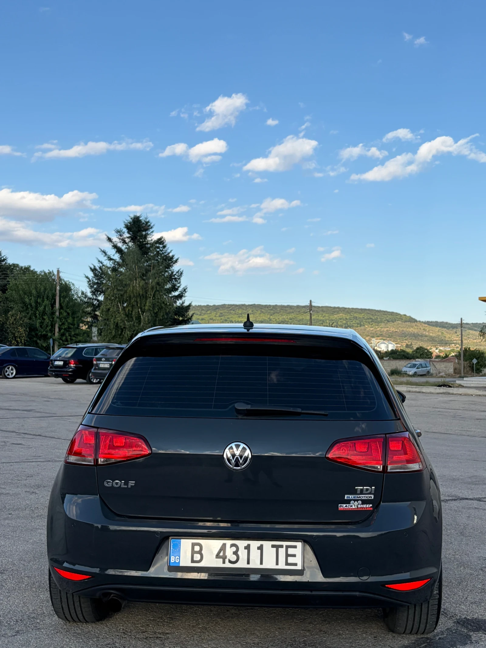 VW Golf, снимка 4 - Автомобили и джипове - 56665650