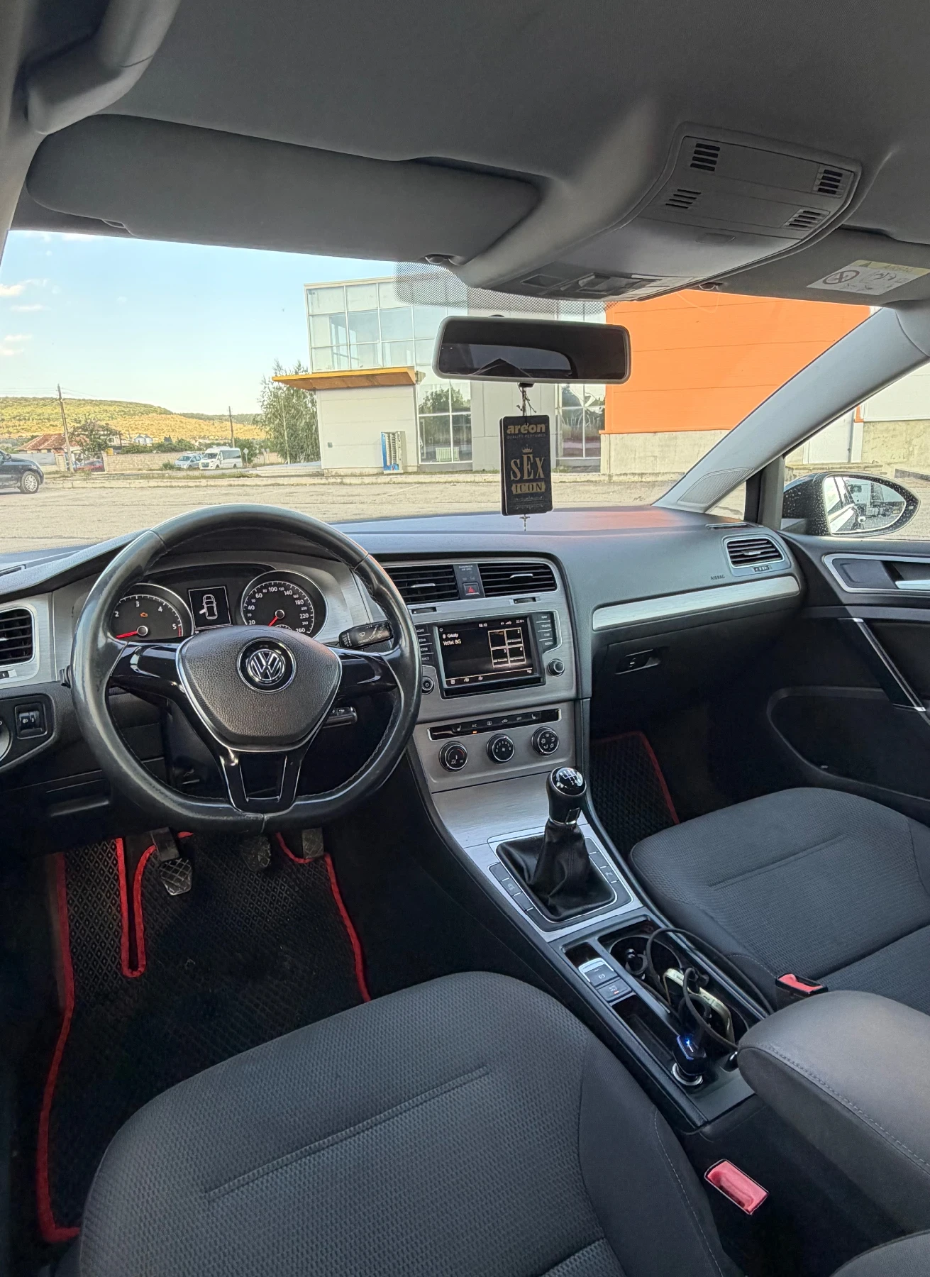 VW Golf, снимка 6 - Автомобили и джипове - 56665650