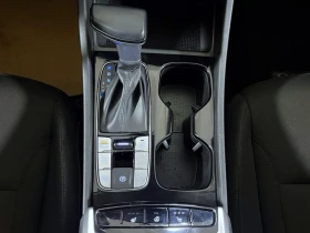 Hyundai Tucson Preffered AWD* ПОДГРЕВ* КАМЕРА* CARPLAY* М.точка* , снимка 14