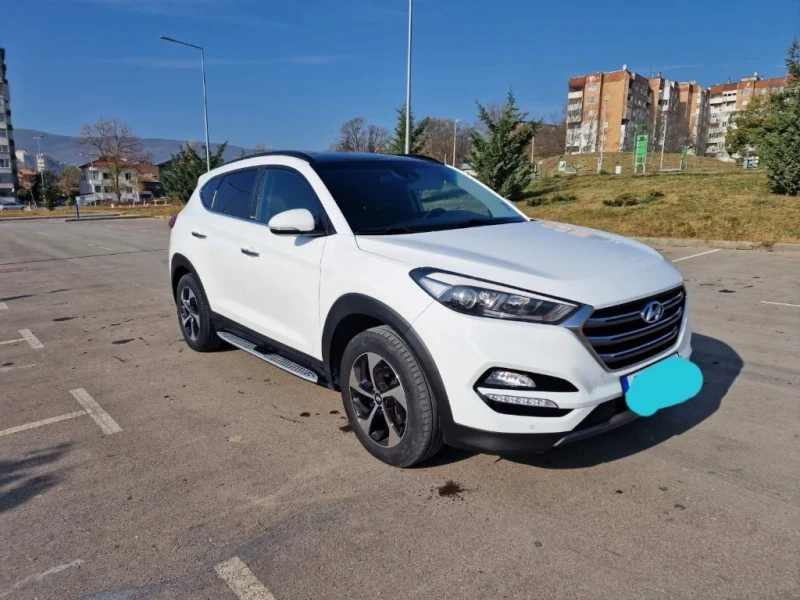 Hyundai Tucson, снимка 3 - Автомобили и джипове - 48414433