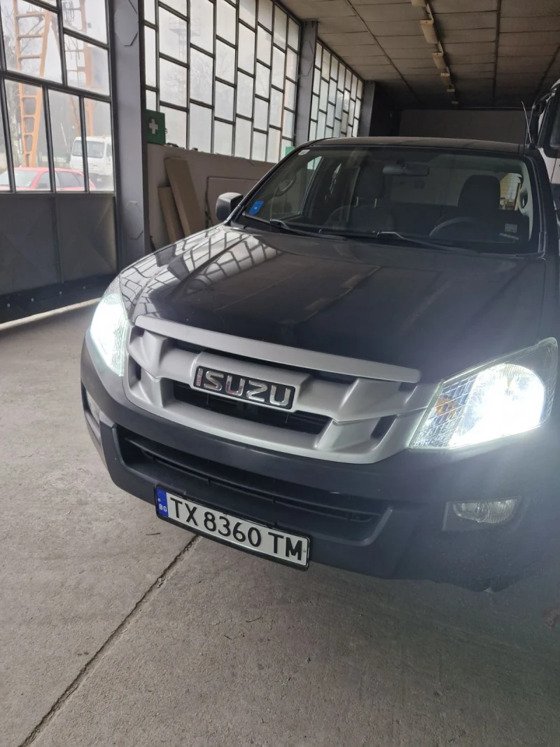 Isuzu D-max, снимка 2 - Автомобили и джипове - 48954508