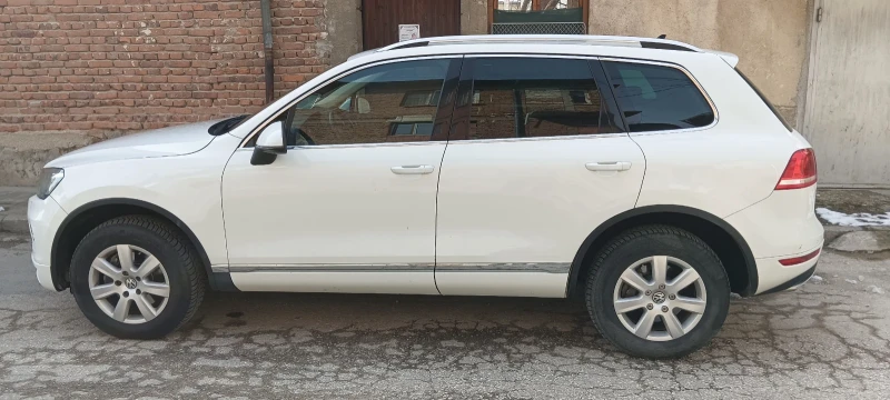 VW Touareg, снимка 4 - Автомобили и джипове - 49233524