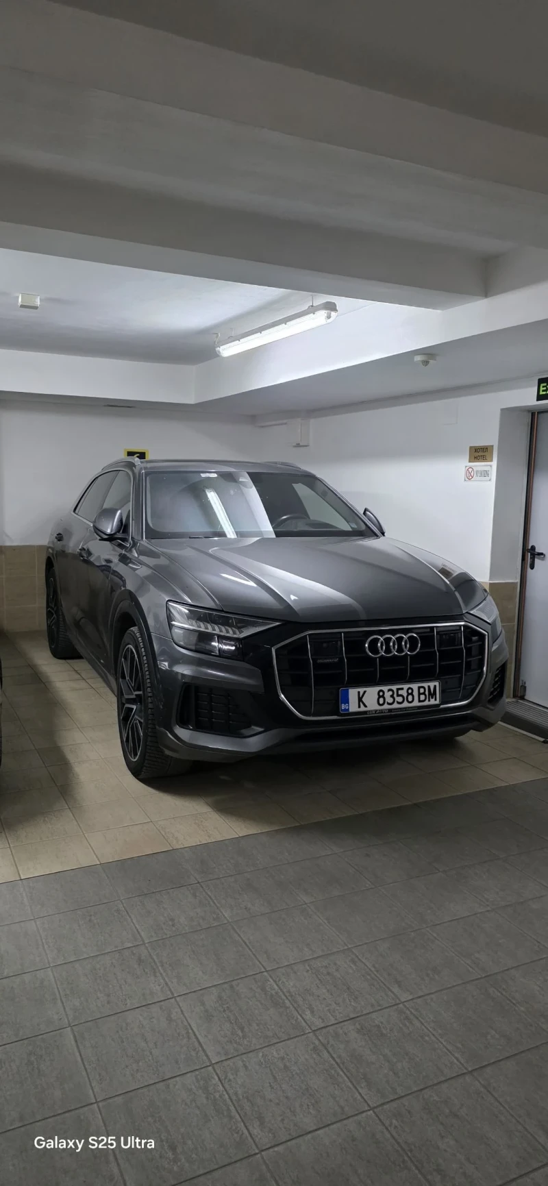 Audi Q8, снимка 5 - Автомобили и джипове - 49680140