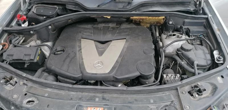 Mercedes-Benz ML 320 3.0, снимка 6 - Автомобили и джипове - 38178774