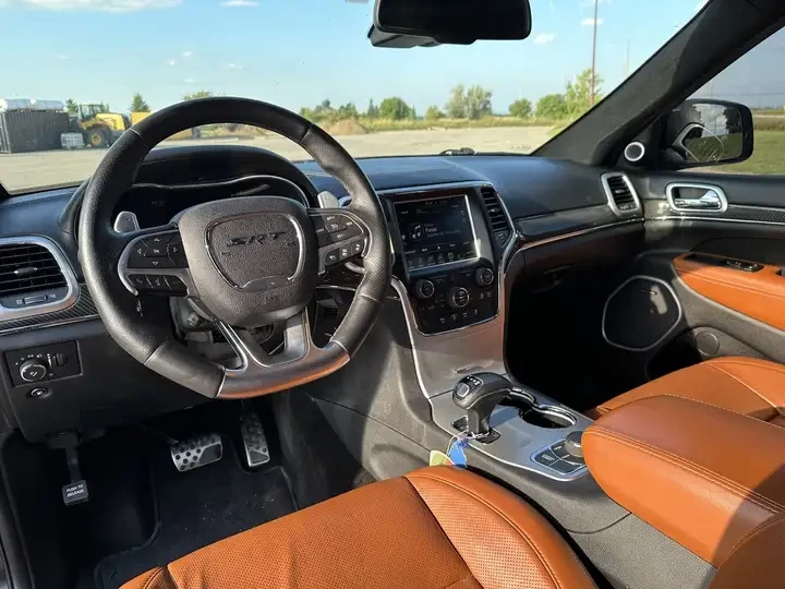 Jeep Grand cherokee SRT| HARMAN/KARDON| PEANUT BUTTER LEATHER SEATS | Mobile.bg � ����������� 11