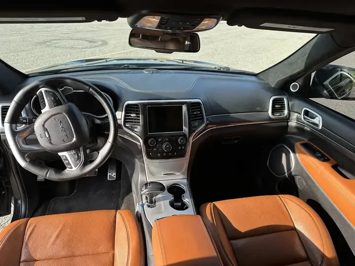 Jeep Grand cherokee SRT| HARMAN/KARDON| PEANUT BUTTER LEATHER SEATS | Mobile.bg � ����������� 10