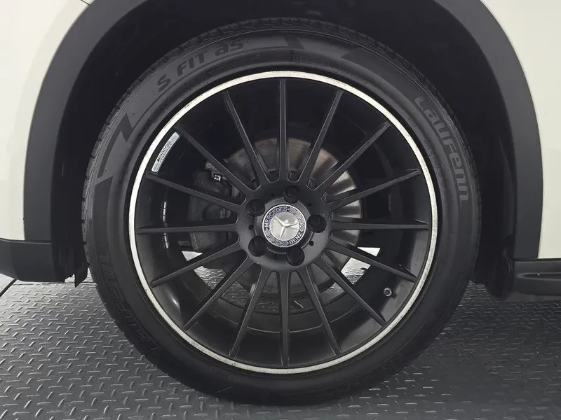 Mercedes-Benz GLA 200  D, снимка 5 - Автомобили и джипове - 55010120